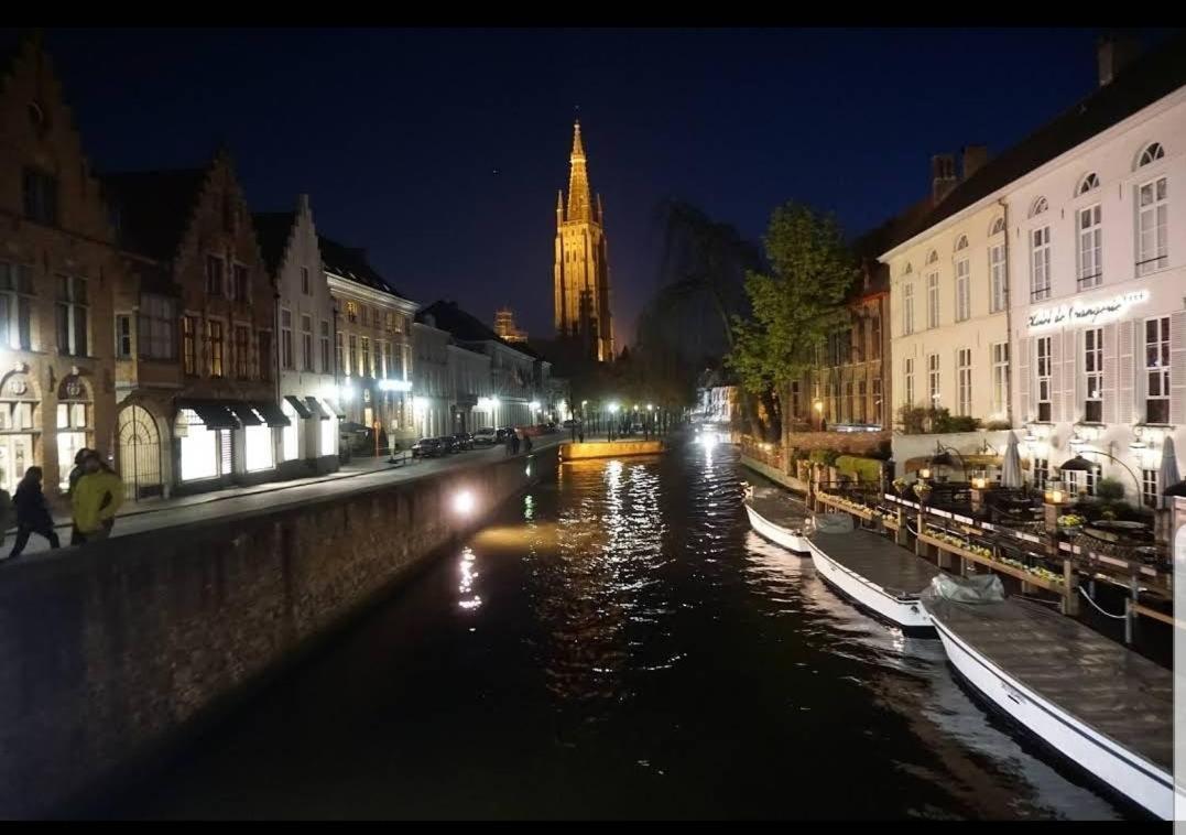 Отель Baan Siam Брюгге Экстерьер фото